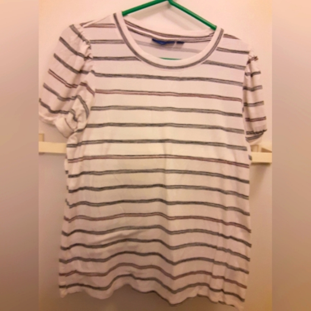 Apt 9 stripped shirt 👕